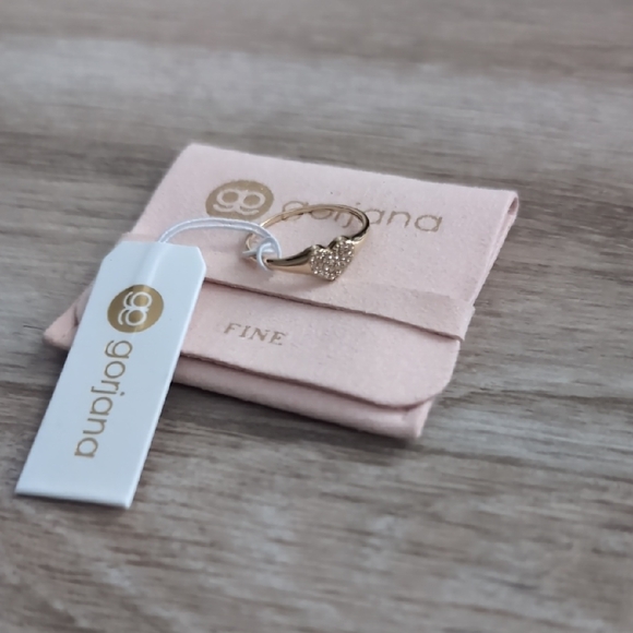 Gorjana Jewelry - NWT Gorjana Gold Heart Ring